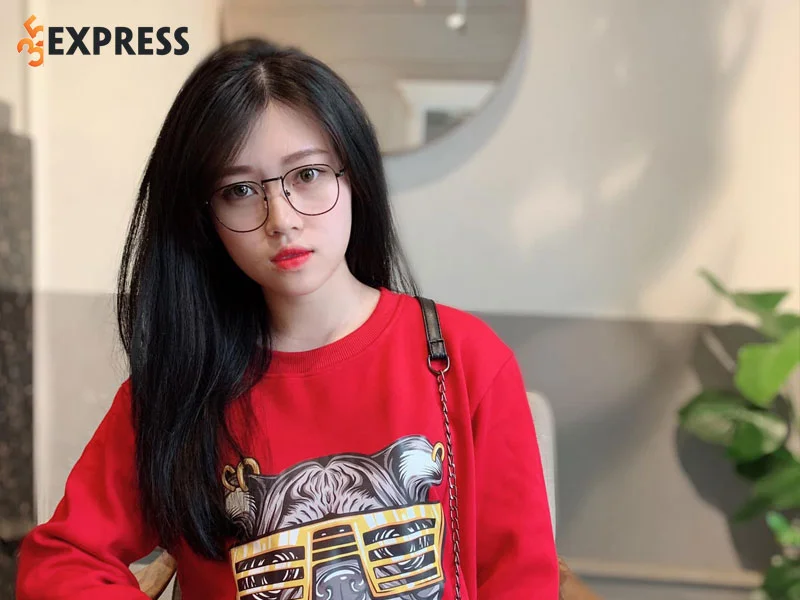 tom-tat-tieu-su-ly-lich-ve-nu-streamer-thuy-tien-35express
