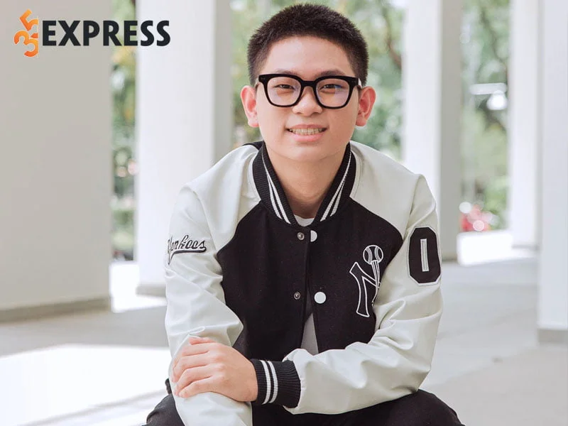 tom-tat-tieu-su-ve-rich-kid-gia-ky-35express