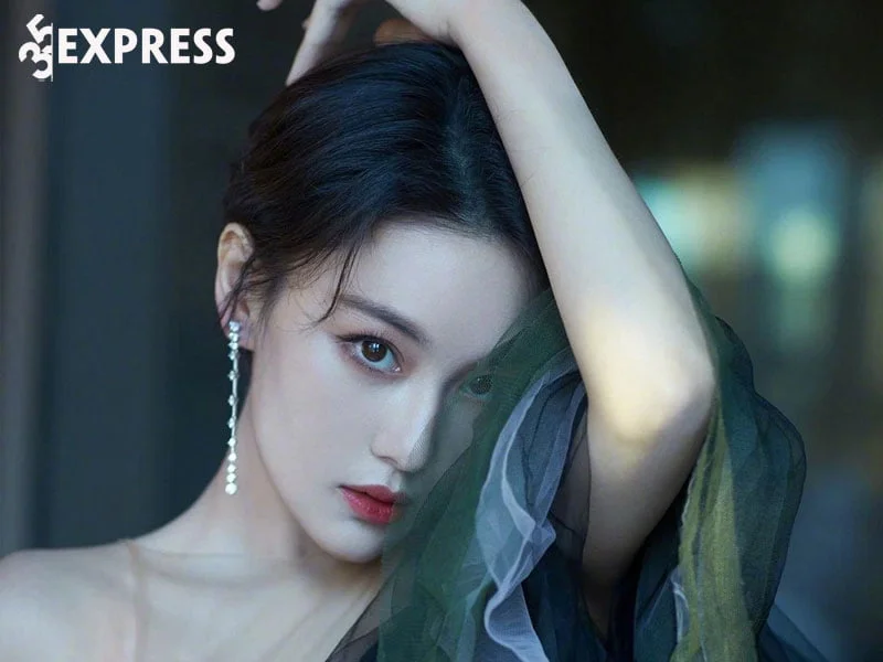 truong-hinh-du-gai-hu-cua-cbiz-1-35express