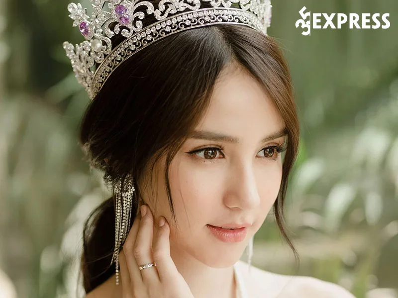 yoshi-rinrada-khang-dinh-nhan-sac-o-dau-truong-sac-dep-2-35express