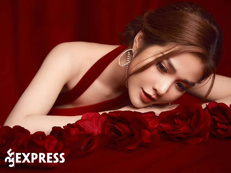 chuyen-tinh-cam-cua-dj-ny-saki-35express