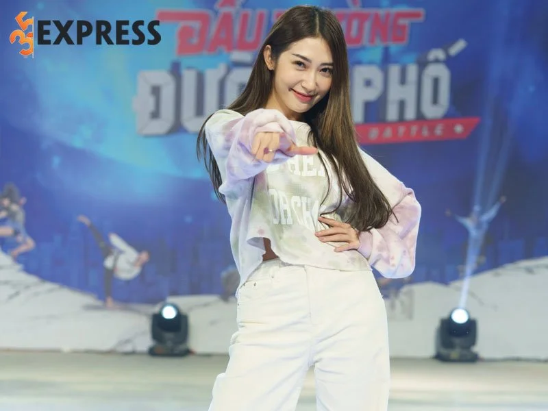 con-duong-su-nghiep-cua-khong-tu-quynh-3-35express