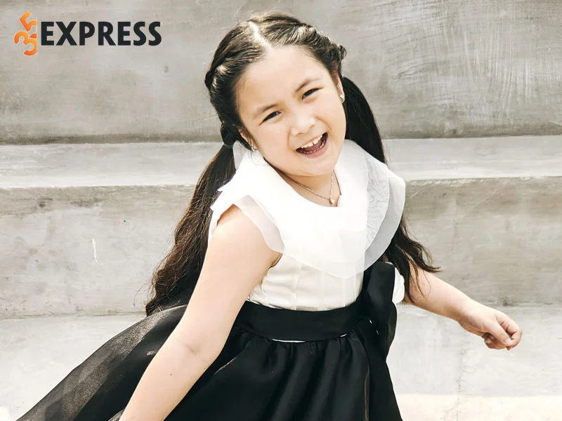 cuoc-song-hien-tai-cua-ngoi-sao-nhi-ngan-chi-1-35express