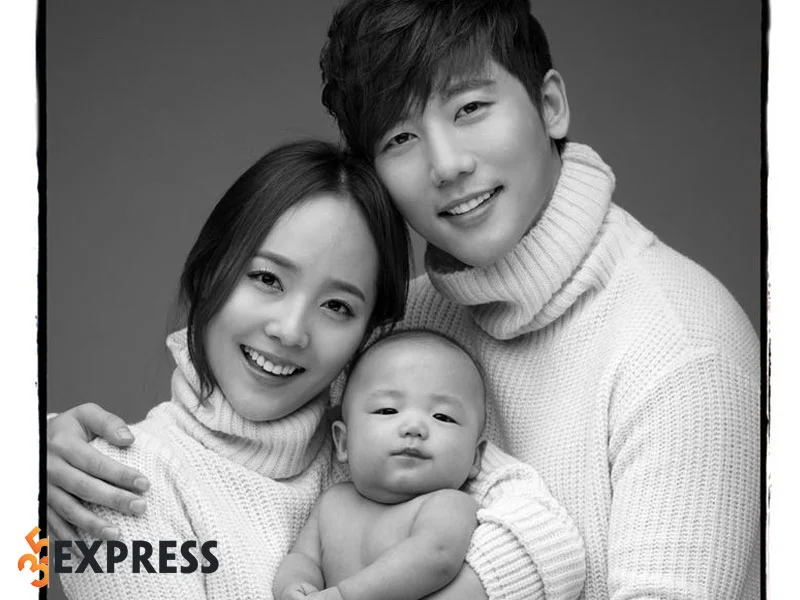 cuoc-song-hon-nhan-hanh-phuc-vien-man-cua-ki-tae-young-va-eugene-1-35express