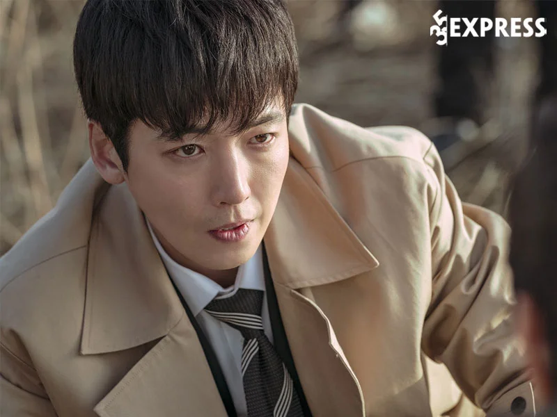 hanh-trinh-su-nghiep-day-no-luc-cua-jung-kyung-ho-3-35express