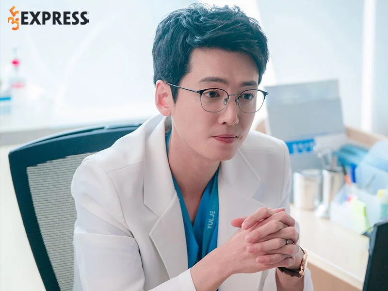 hanh-trinh-su-nghiep-day-no-luc-cua-jung-kyung-ho-6-35express