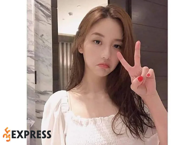 kieu-nu-han-seo-hee-va-nhung-lan-boc-phot-gay-chan-dong-kpop-2-35express