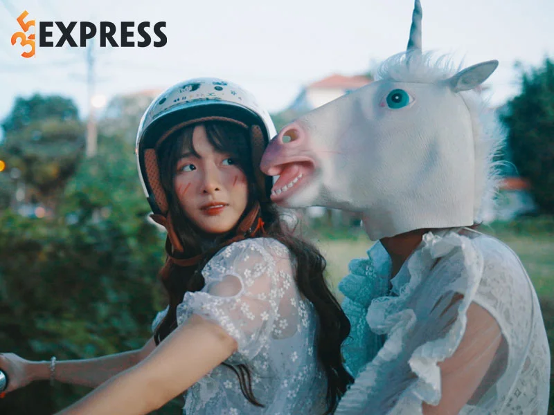 lena-thang-than-cong-khai-nguoi-minh-yeu-la-song-tinh-35express