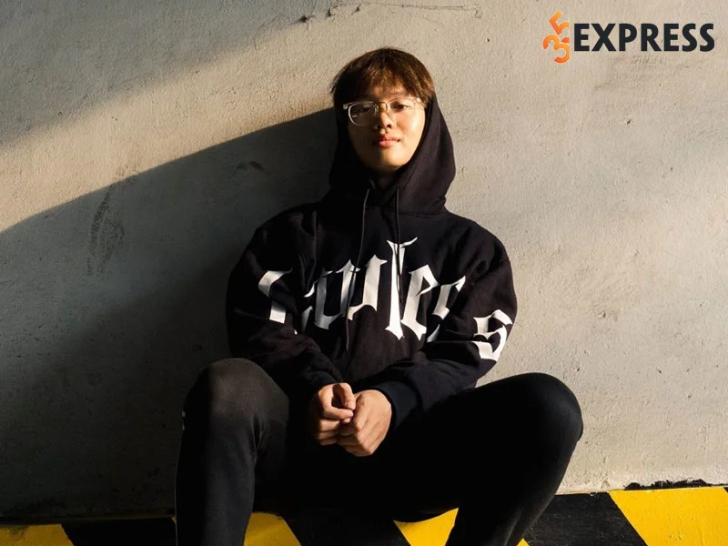 low-g-so-huu-nhieu-ban-rap-trieu-view-35express