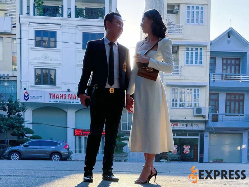 moi-quan-he-giua-cam-dan-va-doanh-nhan-duc-huy-1-35express