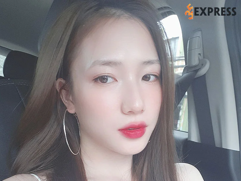 mot-so-hinh-anh-dep-cua-hot-girl-nguyen-tram-anh-3-35express