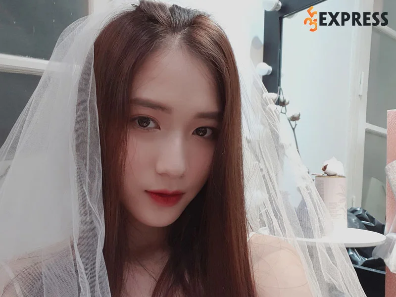 mot-so-hinh-anh-dep-cua-hot-girl-nguyen-tram-anh-4-35express
