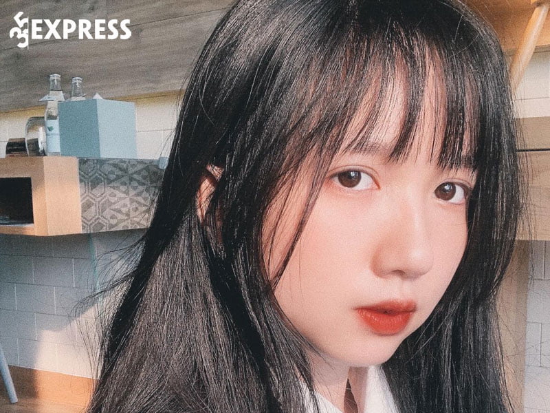 nhan-sac-va-than-hinh-khong-phai-dang-vua-cua-thao-linh-1-35express