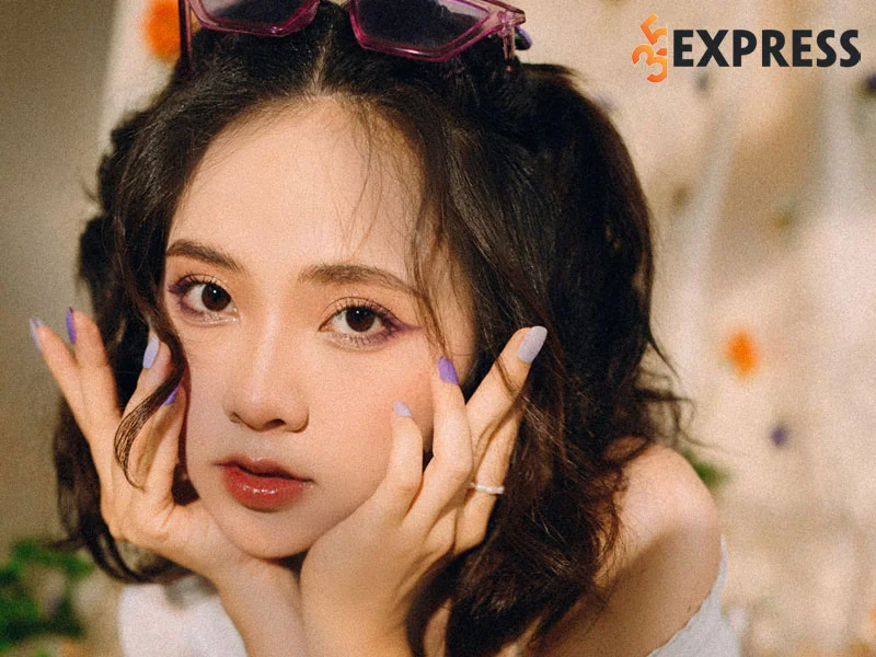 nhung-hinh-anh-de-thuong-cua-ngo-lan-huong-35express