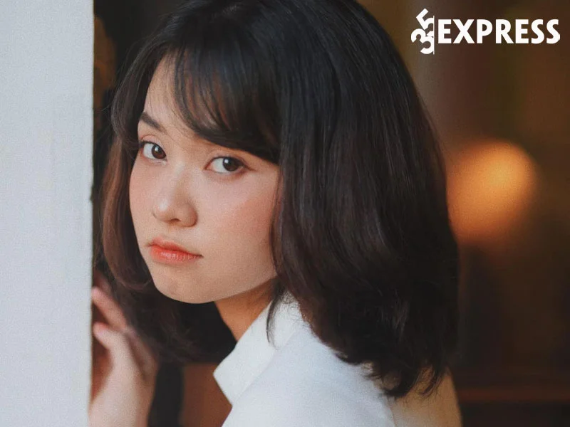 nhung-hinh-anh-de-thuong-cua-ngo-lan-huong-5-35express