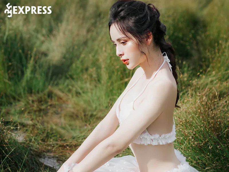nhung-hinh-anh-dep-cua-a-hau-tuong-vi-5-35express