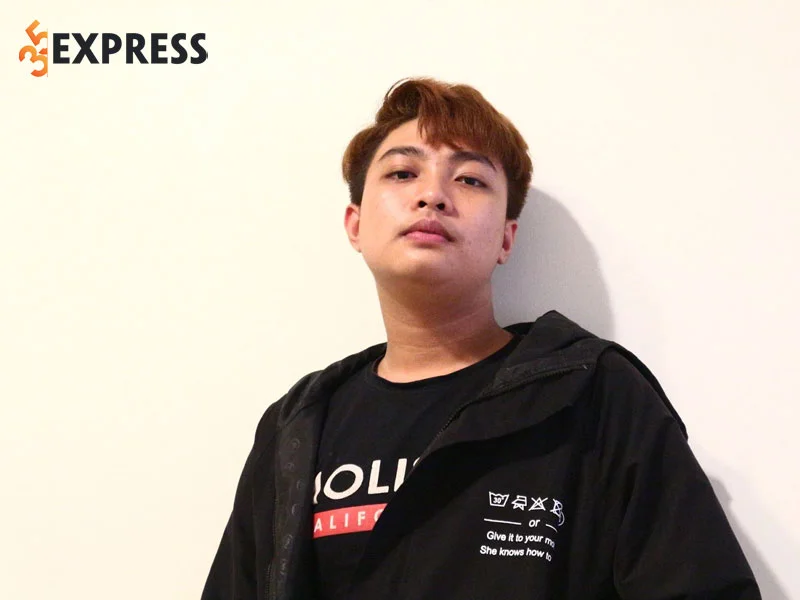 su-nghiep-cua-nam-youtuber-kairon-tv-35express