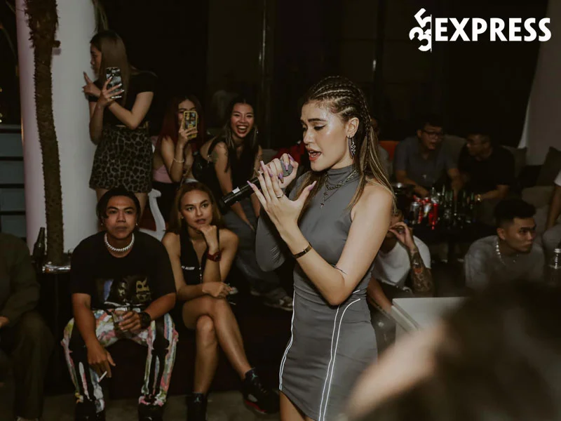 su-nghiep-cua-nguoi-mau-rapper-j-jade-2-35express