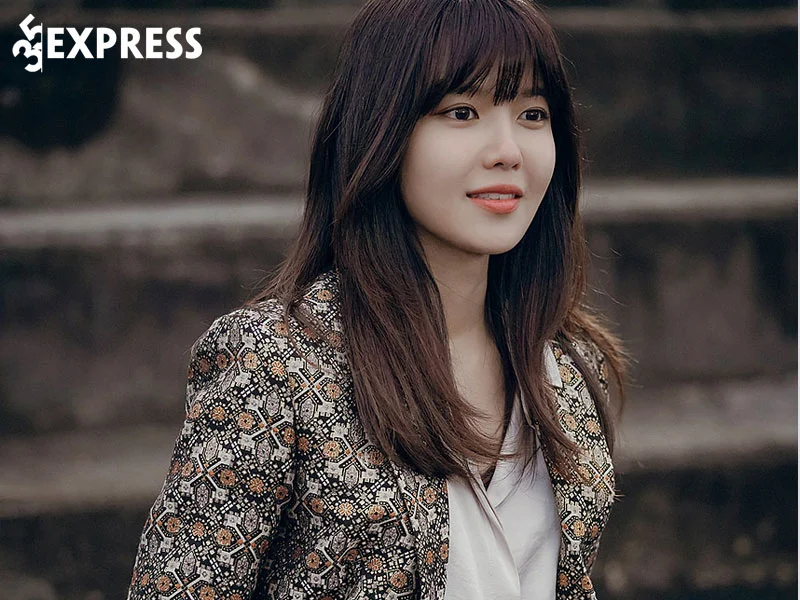 su-nghiep-cua-nu-ca-si-sooyoung-4-35express