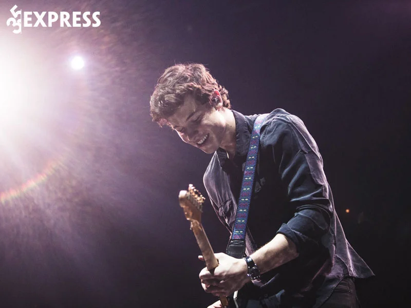 su-nghiep-nam-ca-nhac-si-shawn-mendes-3-35express