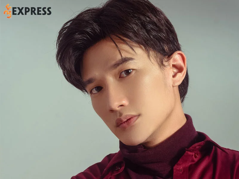 tom-tat-tieu-su-ly-lich-profile-cua-nam-vuong-duoc-si-tien-35express