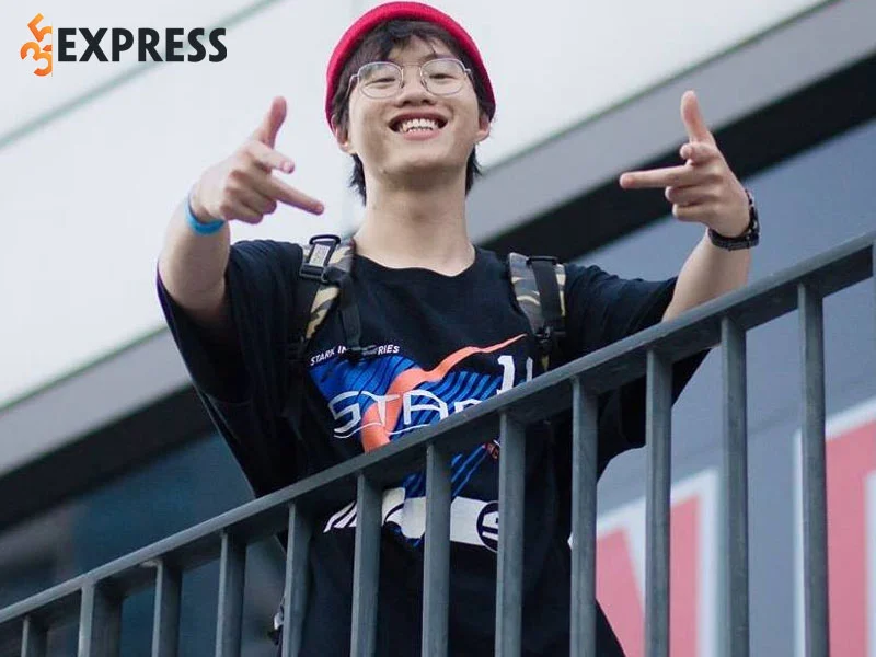tom-tat-tieu-su-ly-lich-ve-nam-rapper-low-g-35express