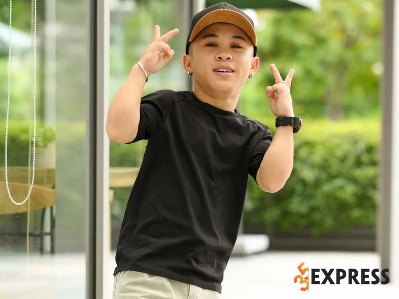 xuan-tien-la-ai-1-35express