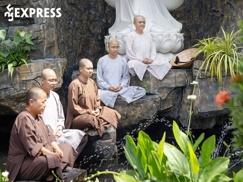 cai-duyen-den-voi-phat-phap-cua-su-co-thich-nu-huong-nhu-35express