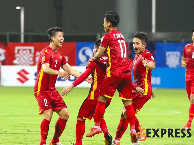 cau-thu-hong-duy-va-qua-trinh-bat-dau-con-duong-tro-thanh-cau-thu-chuyen-nghiep-2-35express