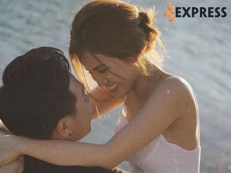 chuyen-tinh-cam-cua-uyen-to-va-anh-duc-1-35express