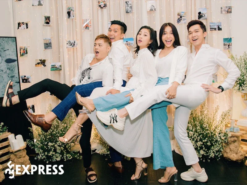 chuyen-tinh-duyen-khong-em-dep-cua-lieu-ha-trinh-35express
