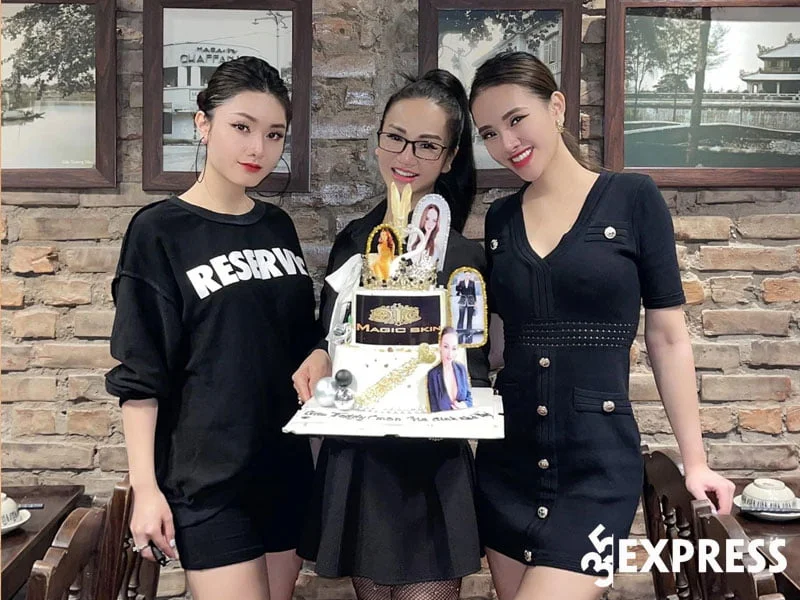 con-cai-cua-huong-bella-35express