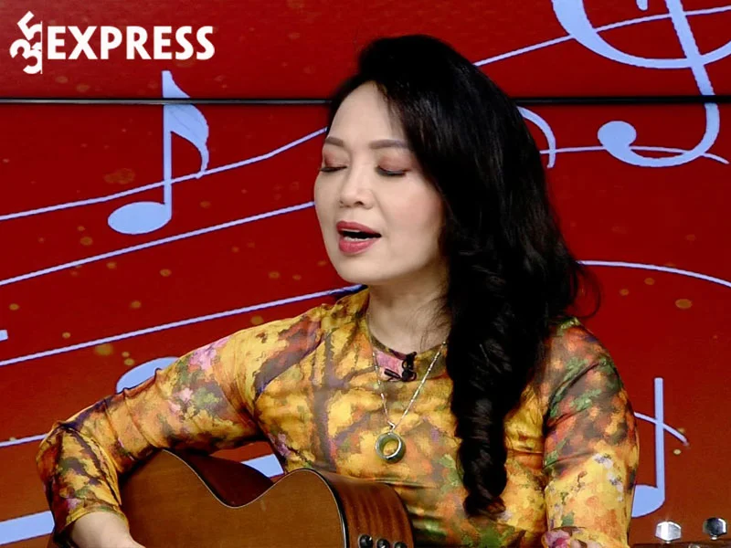 con-duong-su-nghiep-cua-ca-si-thai-bao-1-35express