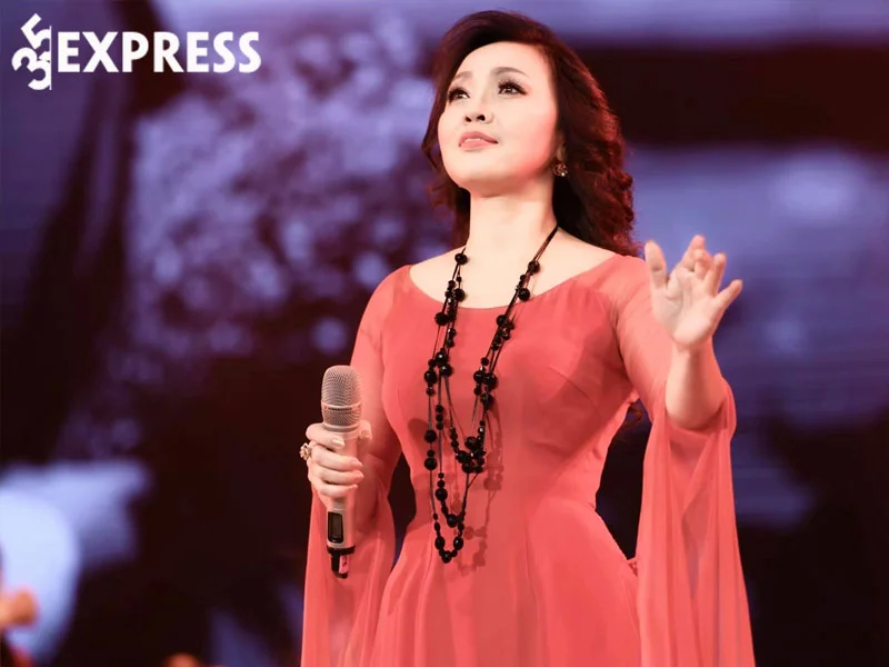 con-duong-su-nghiep-cua-ca-si-thai-bao-35express