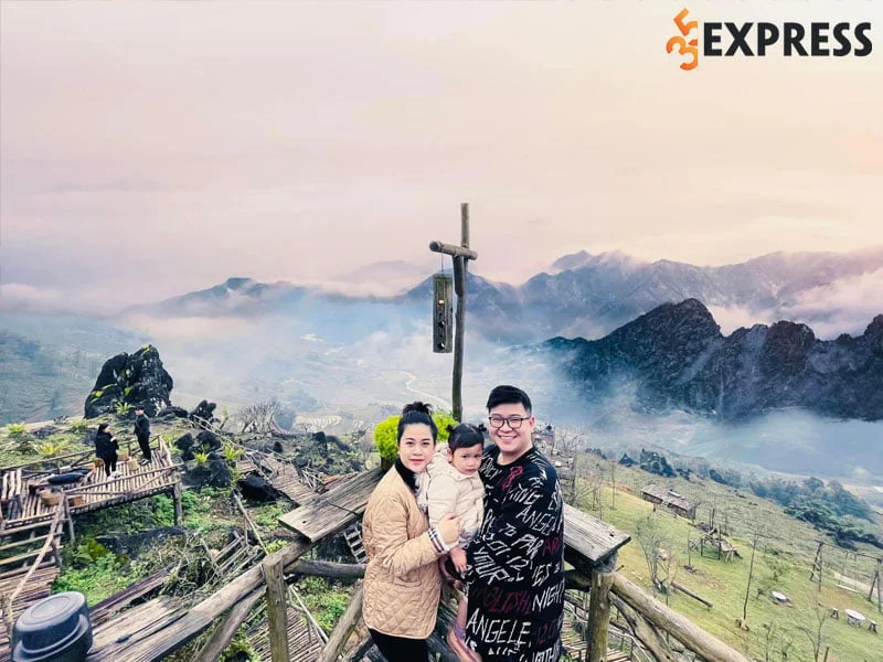 doi-tu-cua-bep-truong-review-35express