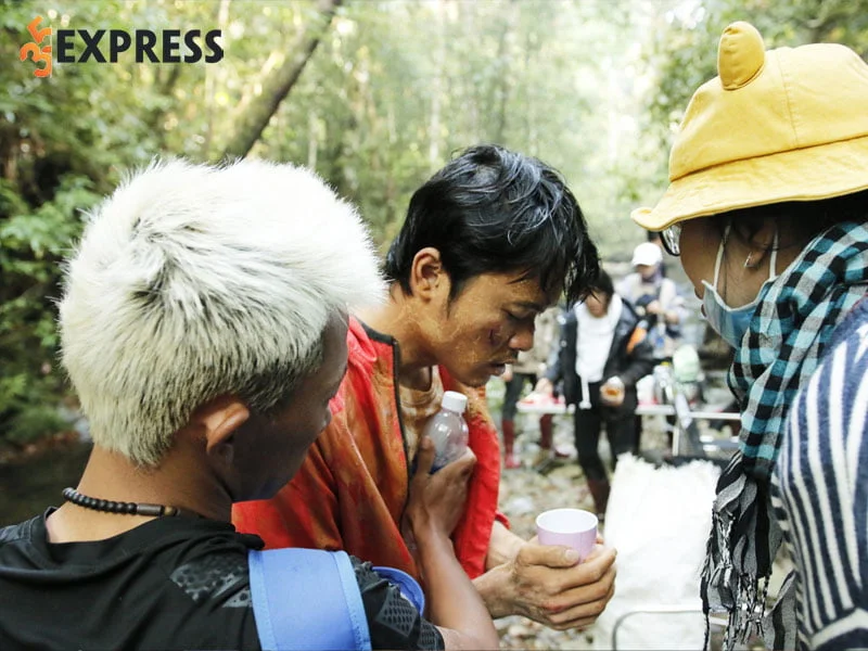 huynh-thanh-truc-gop-mat-trong-bo-phim-ta-nang-phan-dung-3-35express