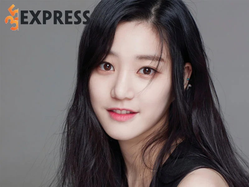 lee-yoo-bi-la-ai-1-35express