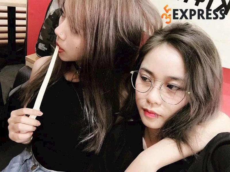 moi-luong-duyen-cua-hai-bong-hong-trong-lang-streamer-hoang-diep-anh-va-misthy-35express