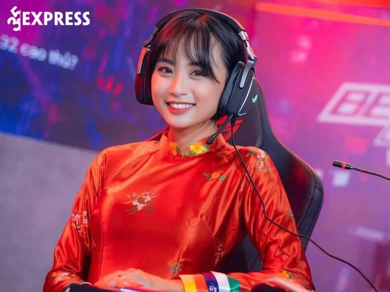 mot-so-hinh-anh-dep-cua-mc-minh-nghi-35express