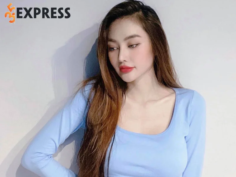 mot-so-hinh-anh-dep-cua-nguoi-mau-linh-chi-1-35express