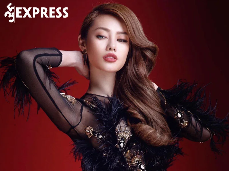 mot-so-hinh-anh-dep-cua-nguoi-mau-linh-chi-3-35express