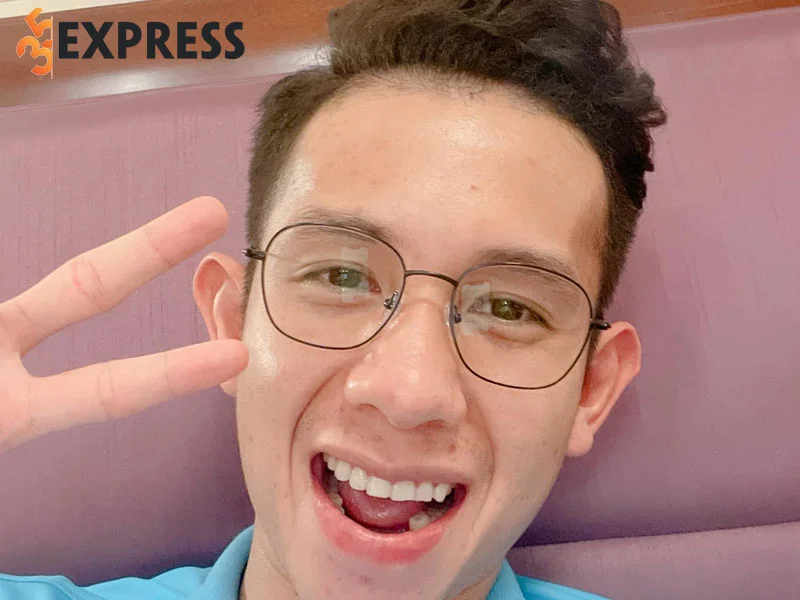 nhung-hinh-anh-cua-cau-thu-nguyen-phong-hong-duy-1-35express