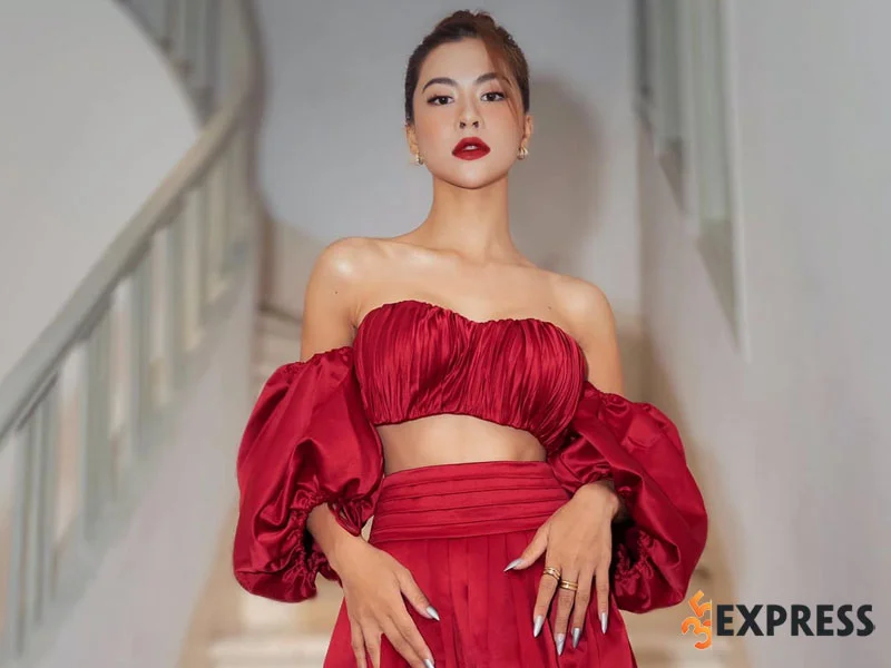 nhung-hinh-anh-dep-cua-ca-si-ha-nhi-1-35express