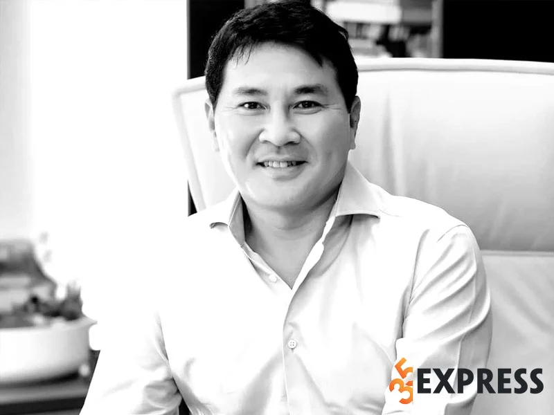 niem-dam-me-bong-da-cua-doanh-nhan-nguyen-hoai-nam-1-35express