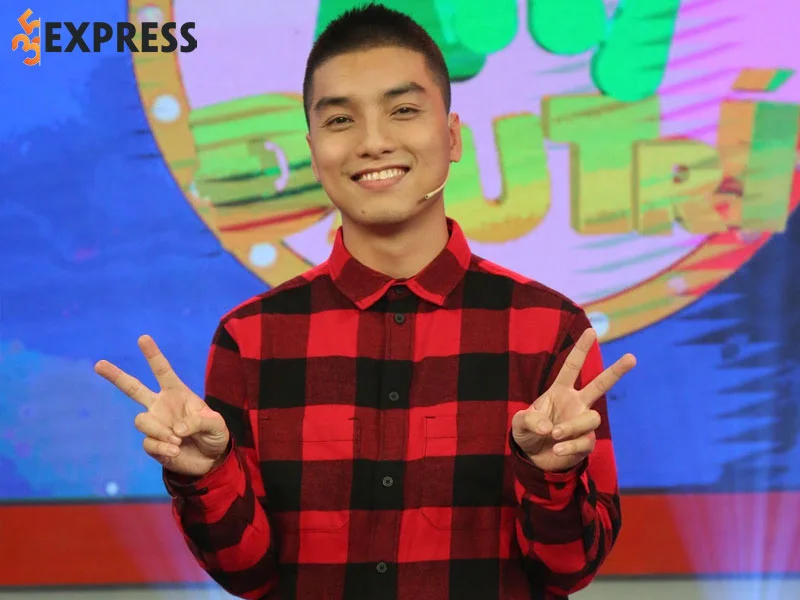 qua-trinh-phat-trien-su-nghiep-dien-xuat-cua-vo-ngoc-trai-1-35express