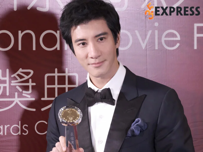 qua-trinh-tro-thanh-nguoi-noi-tieng-cua-vuong-luc-hoanh-wang-leehom-35express