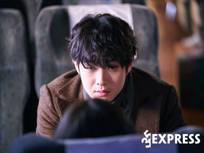 su-nghiep-cua-choi-woo-sik-3-35express