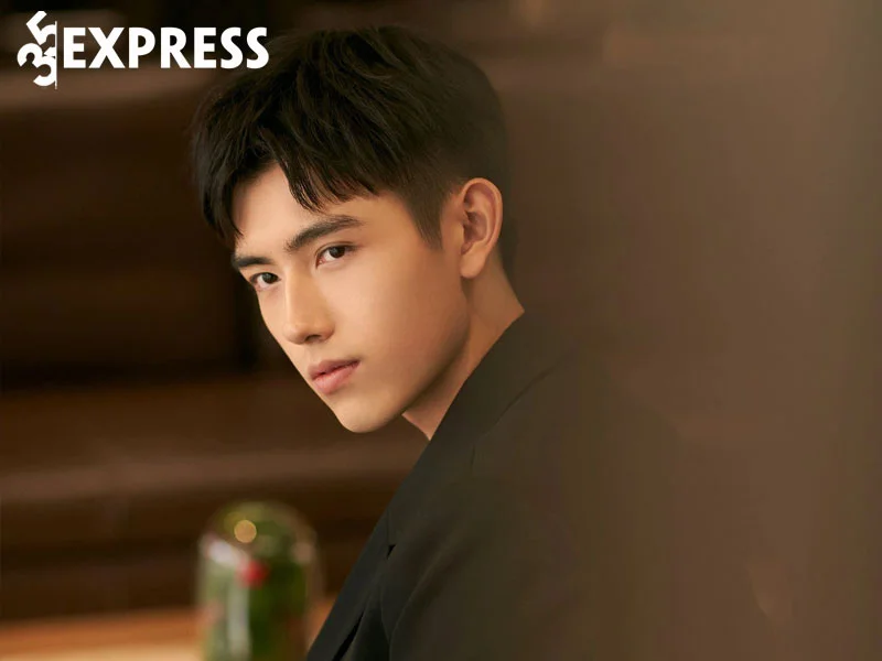 su-nghiep-cua-nam-dien-vien-tran-phi-vu-1-35express