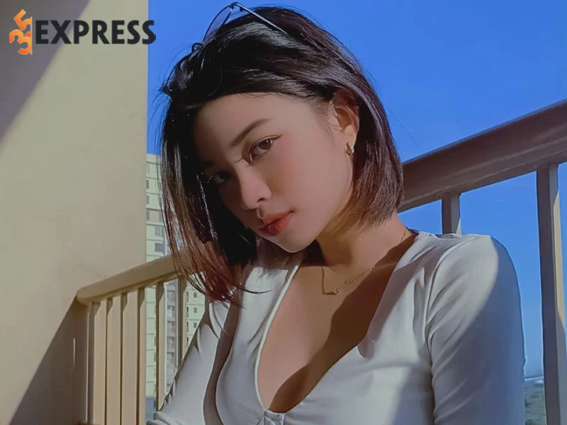 su-xuat-hien-gay-bat-ngo-cua-vu-phung-tien-trong-rap-viet-mua-2-35express