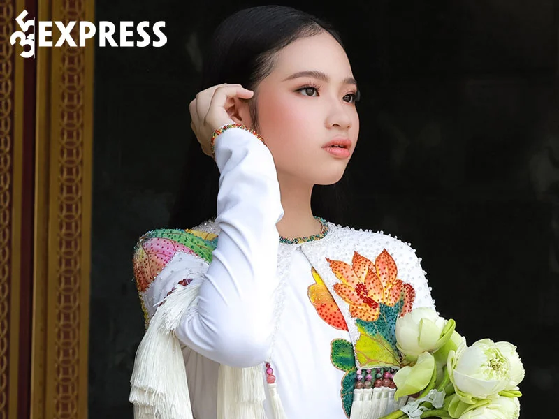 thanh-tich-hoc-tap-khung-cua-mau-nhi-bao-ha-1-35express